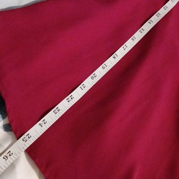Violet & Claire, Size M, Wine Red V-neck Blouse with Button Detail, Longsleeve - Picture 9 of 9